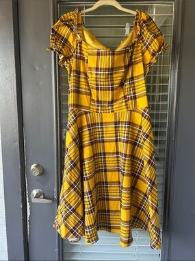 Yellow Plaid ladies 3xDress - Brand Unknown
